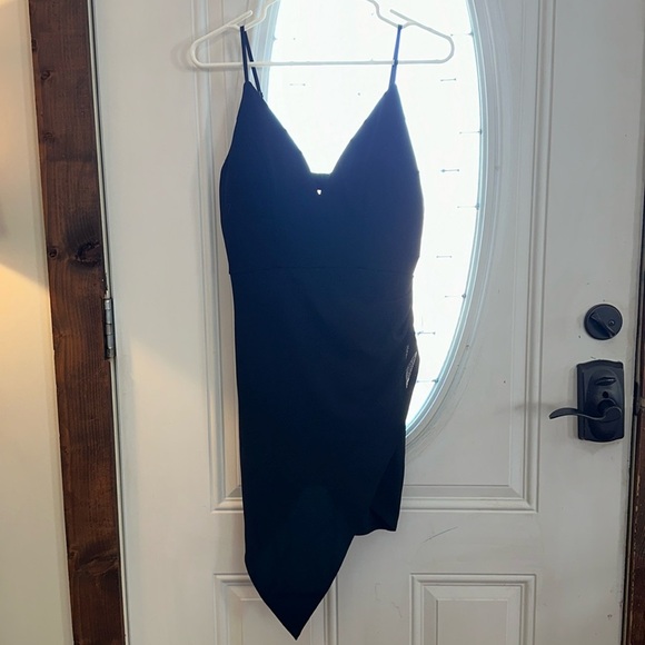 NWT HONEY & ROSIE Spaghetti Strap VNeck Asymmetrical Bodycon Junior Dress Size M - Picture 1 of 8